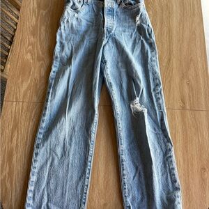 Levi’s Ribcage Straight Ankle Jeans